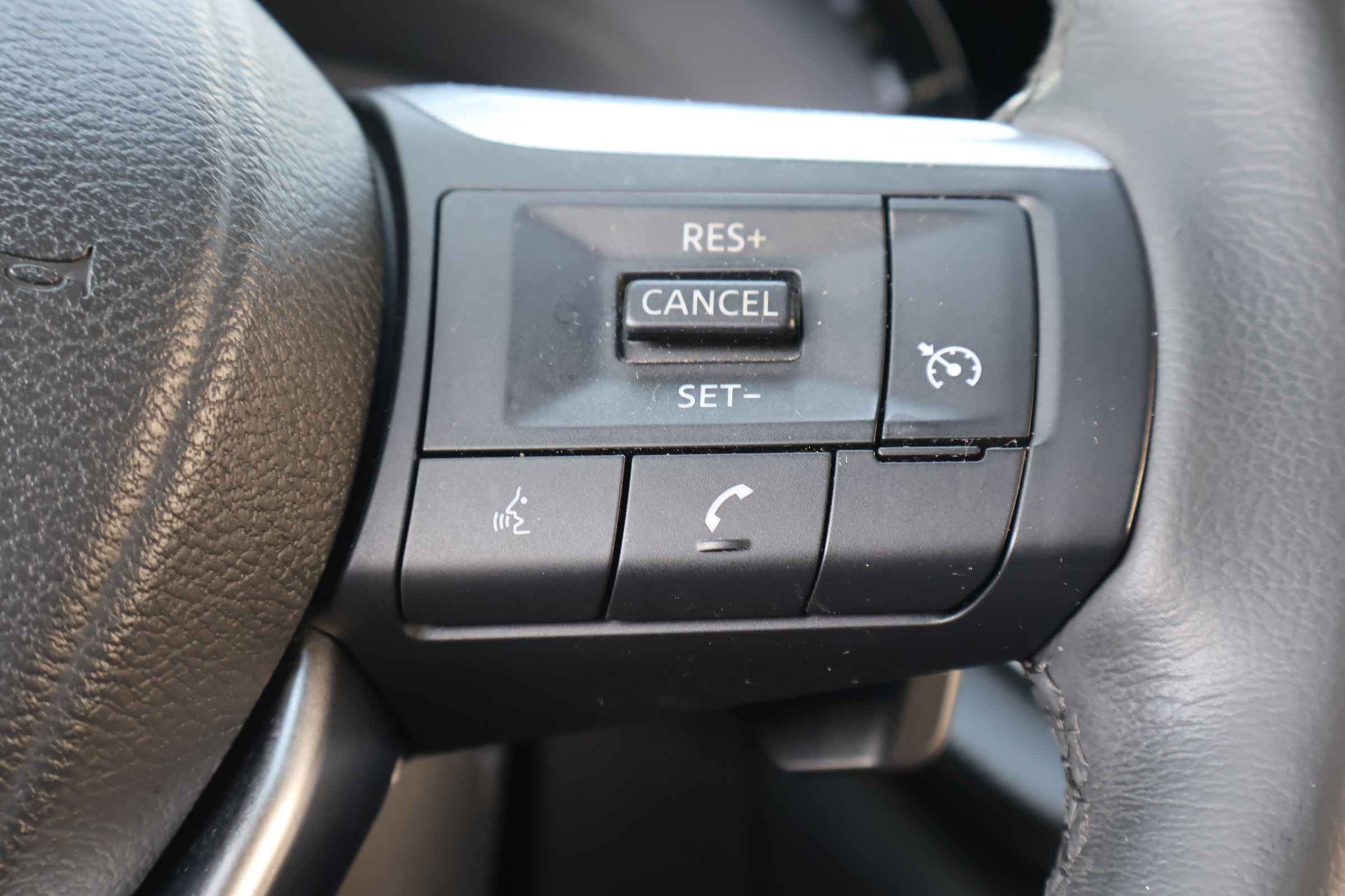 Certified 2025 INFINITI QX60 Pure FWD image 28