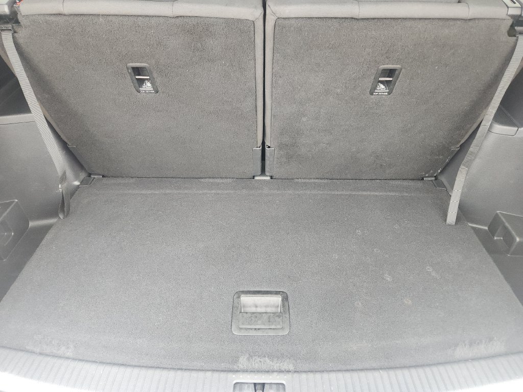 Used 2018 Volkswagen Atlas S FWD image 25