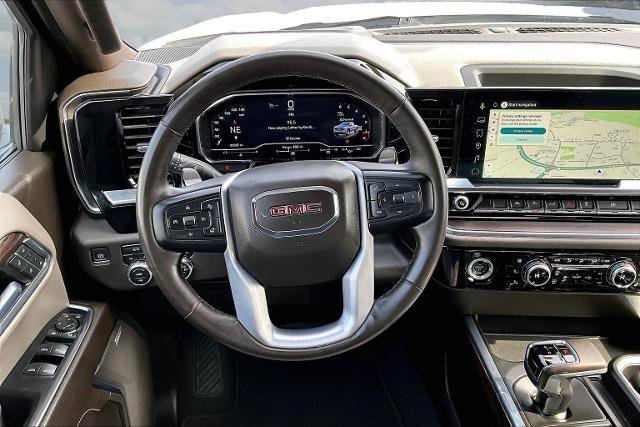 Used 2023 GMC Sierra 1500 SLT w/ SLT Premium Package image 9