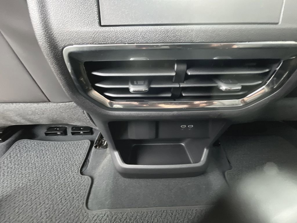 New 2025 GMC Sierra EV Denali image 28