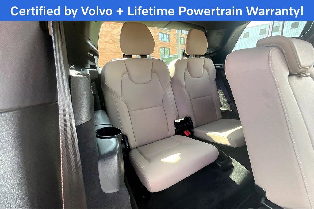 Certified 2025 Volvo XC90 B5 Plus image 37