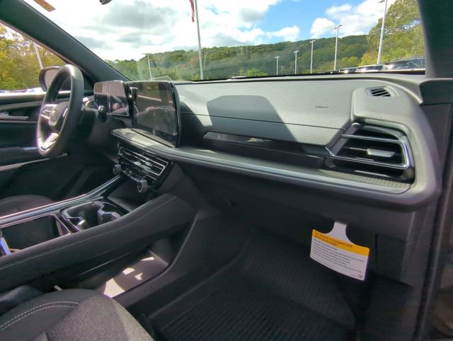 New 2026 Chevrolet Traverse LT w/ LPO, Floor Liner Package image 29