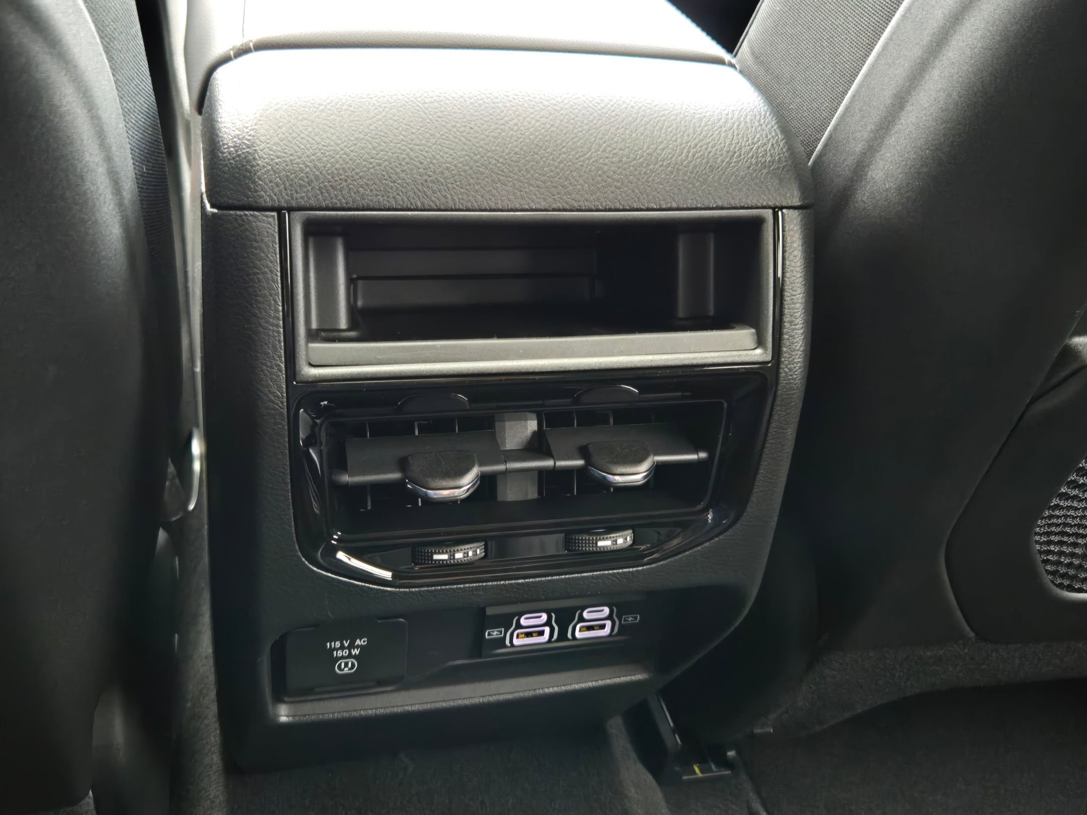 New 2025 Jeep Grand Cherokee image 24