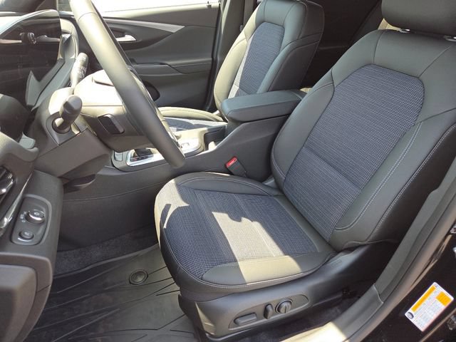 New 2026 Buick Envista Sport Touring w/ Convenience I Package FWD image 33