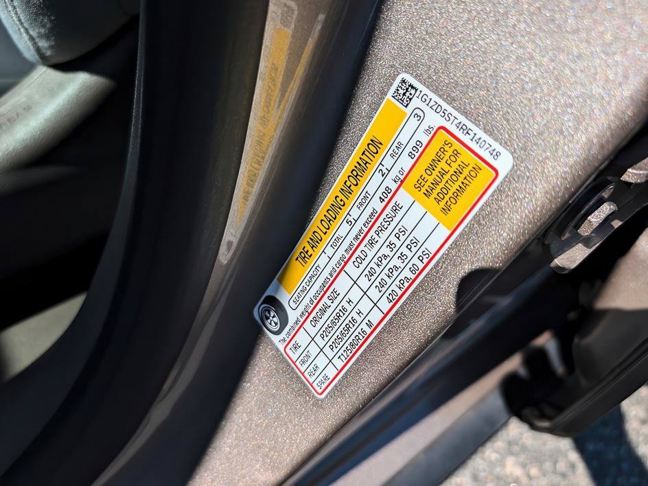 Used 2024 Chevrolet Malibu LT FWD image 31