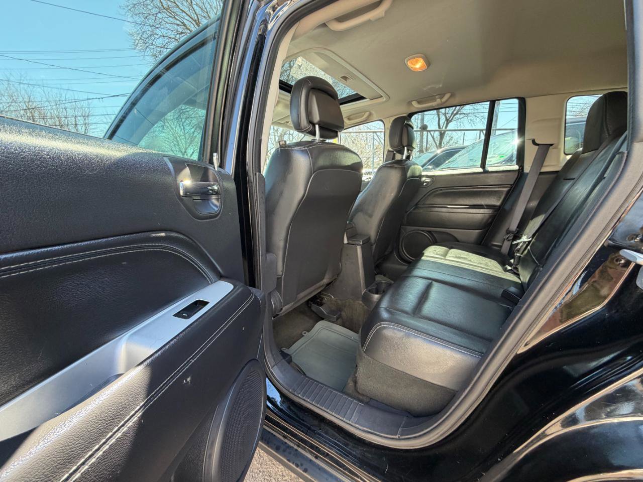 Used 2016 Jeep Compass High Altitude image 22