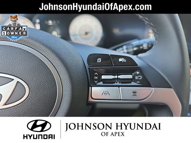 Certified 2025 Hyundai Elantra Limited FWD image 28