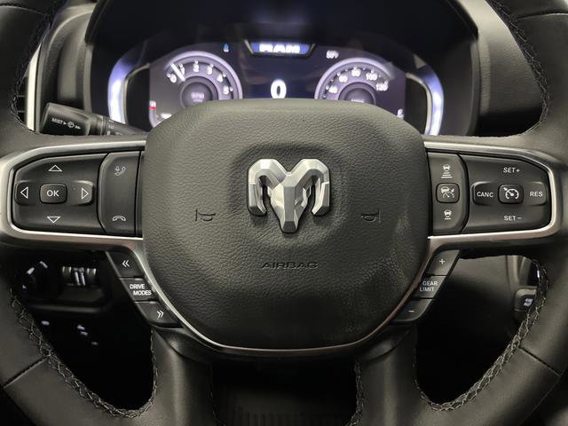 New 2026 RAM 1500 4x4 Crew Cab image 16