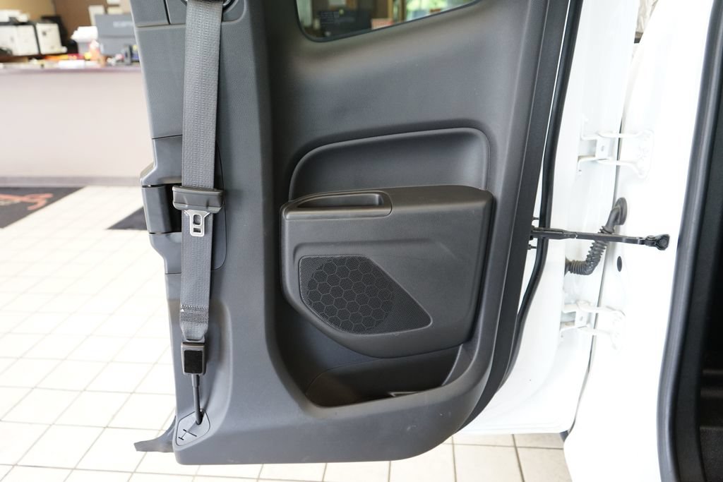 Used 2020 Chevrolet Colorado W/T RWD image 38