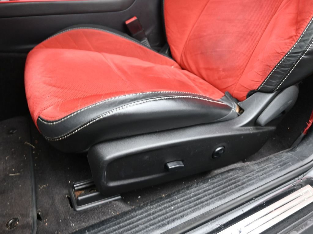 Used 2016 Dodge Challenger SRT Hellcat image 27