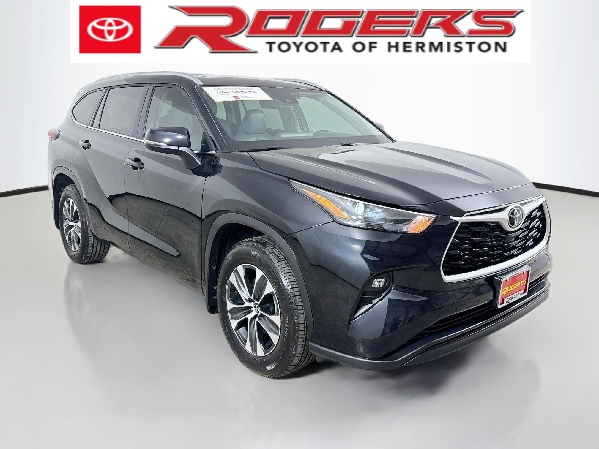 Certified 2026 Toyota Highlander XLE AWD/4WD image 1