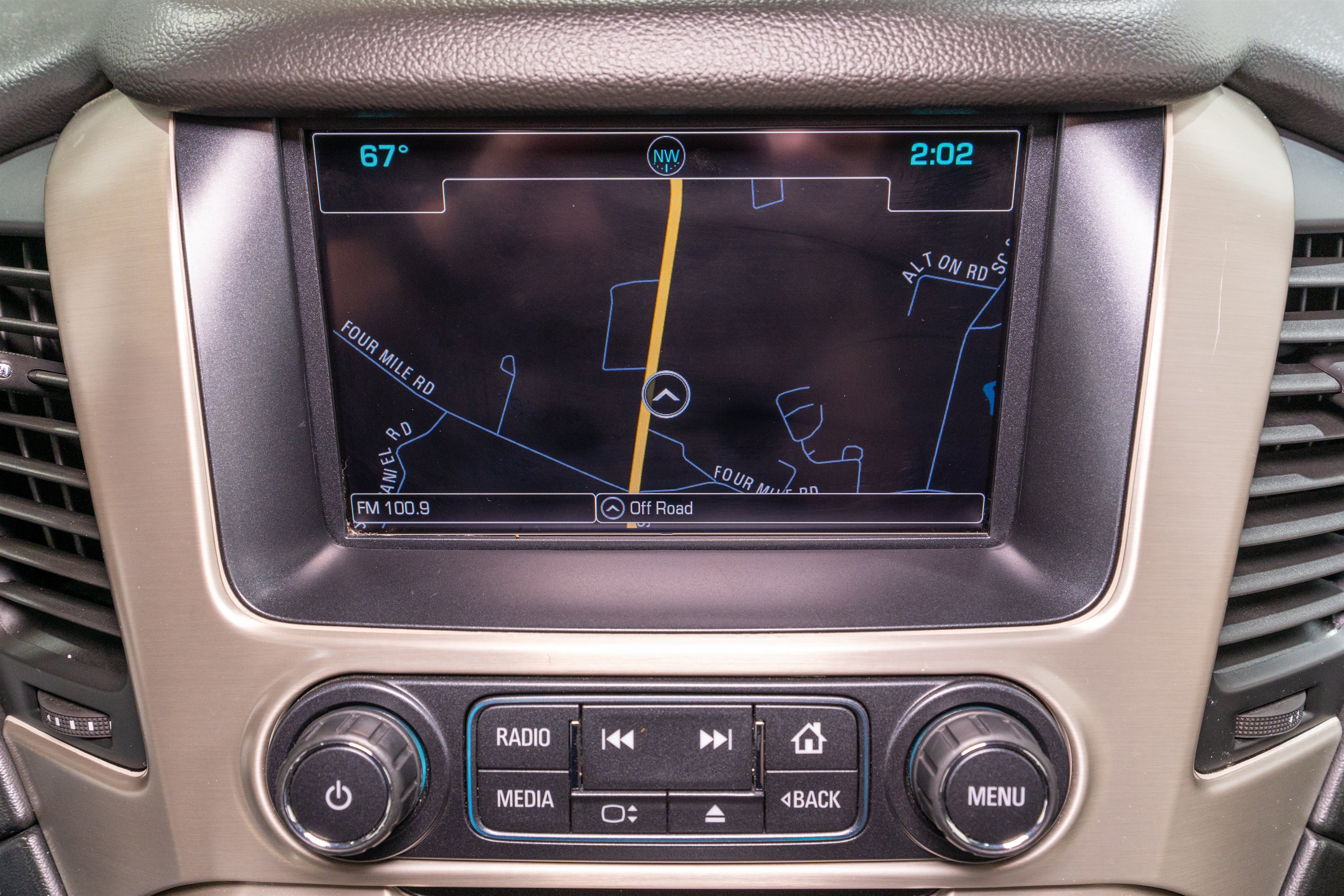 Used 2018 GMC Yukon Denali AWD/4WD image 17