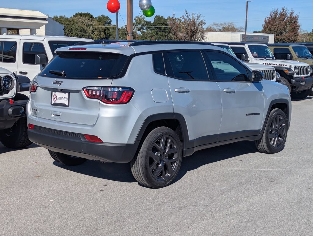 New 2026 Jeep Compass Latitude AWD/4WD image 5