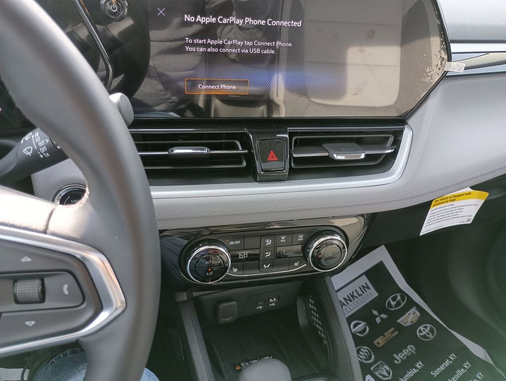 New 2025 Chevrolet TrailBlazer LT w/ Convenience Package image 24