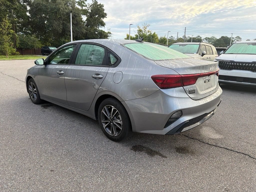 Certified 2024 Kia Forte LXS FWD image 7