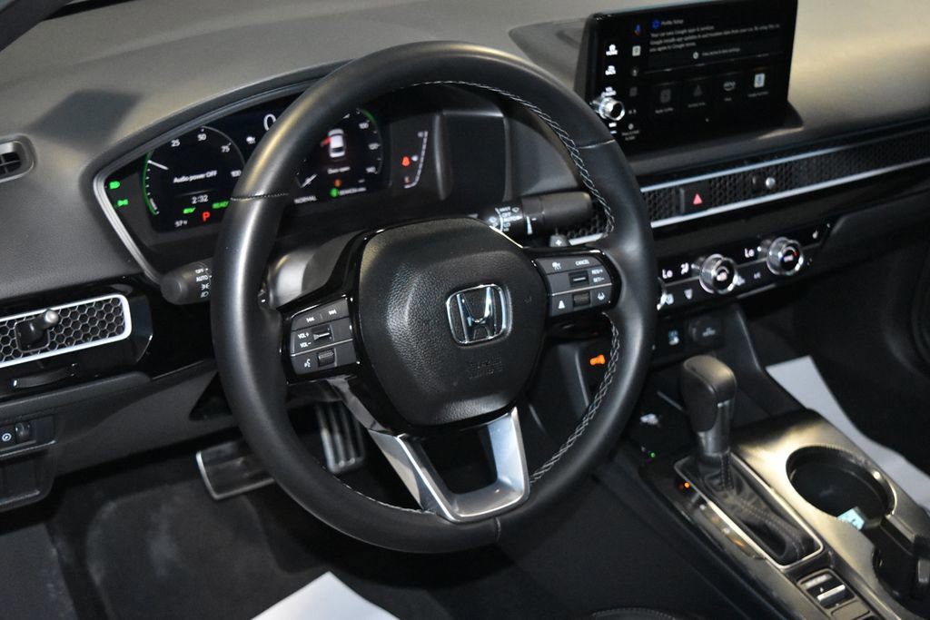 Used 2025 Honda Civic Sport image 2