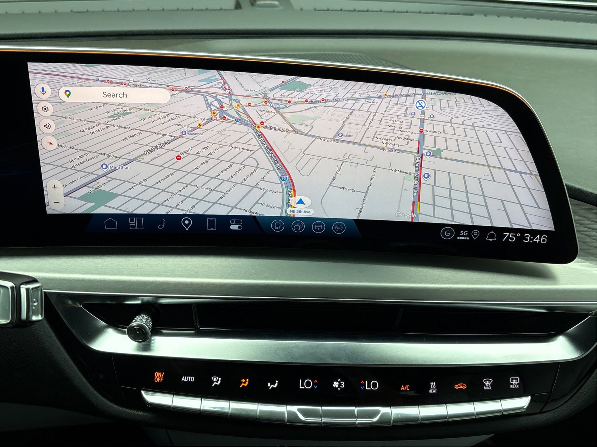 New 2026 Cadillac Lyriq Luxury image 24