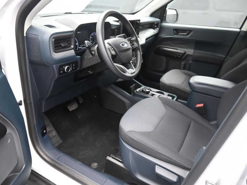 Used 2024 Ford Maverick XL image 10
