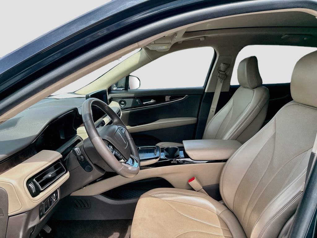 Used 2021 Lincoln Nautilus Reserve FWD image 10