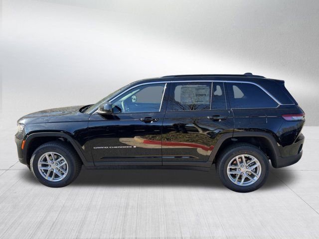 New 2025 Jeep Grand Cherokee Laredo RWD image 8