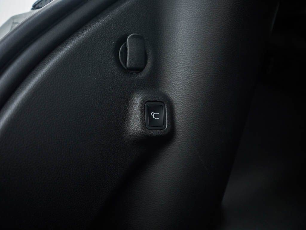 New 2026 Jeep Compass Limited AWD/4WD image 9
