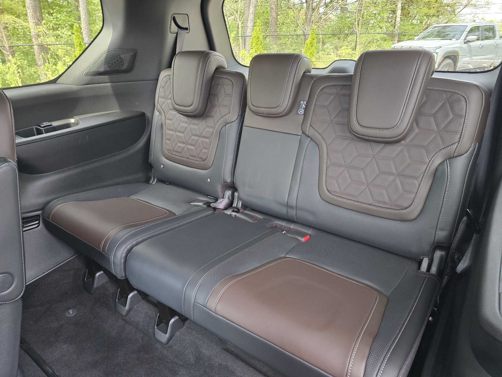 New 2025 Nissan Armada Platinum Reserve AWD/4WD image 10