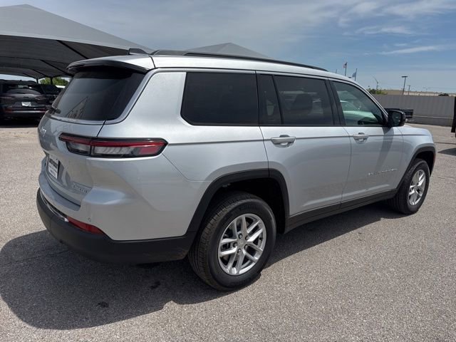 New 2025 Jeep Grand Cherokee L Laredo AWD/4WD image 6