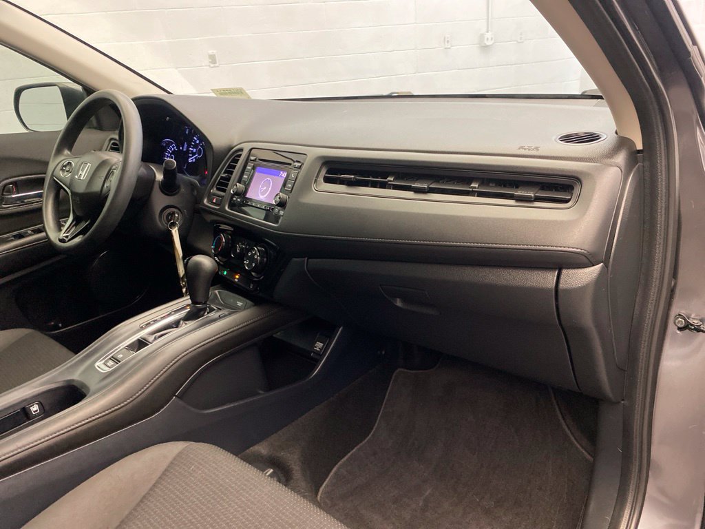 Used 2021 Honda HR-V LX image 24