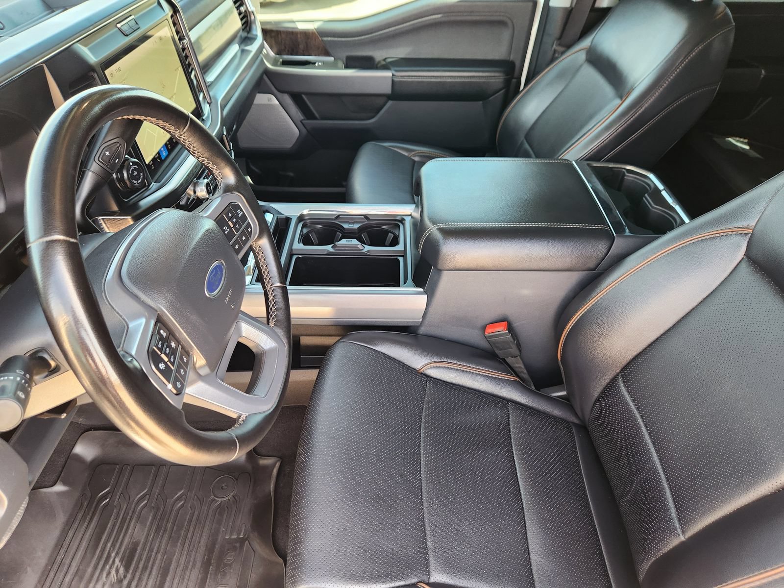 Certified 2025 Ford F350 Lariat w/ Lariat Ultimate Package AWD/4WD image 15