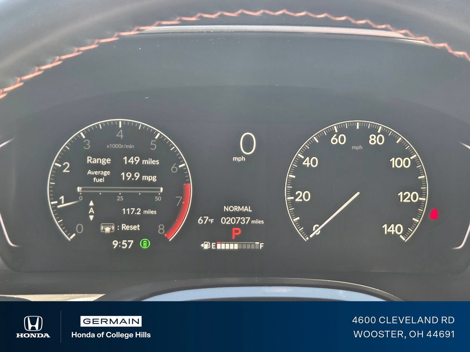 Used 2025 Honda Pilot Sport image 31