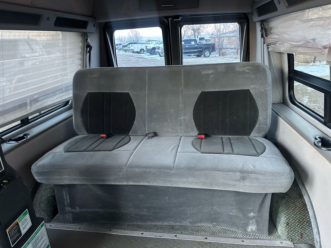 Used 2010 Ford E-150 and Econoline 150 image 26