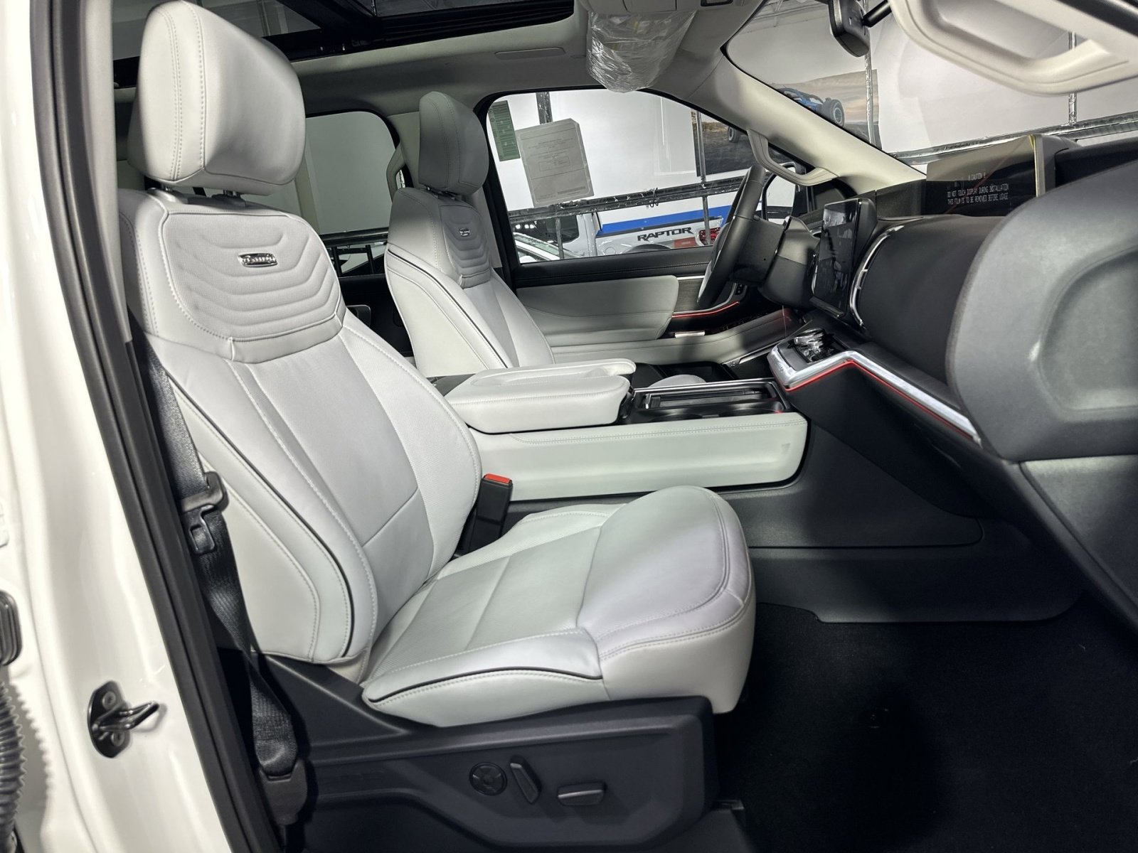 New 2025 Ford Expedition Max Platinum w/ Platinum Ultimate Package image 41