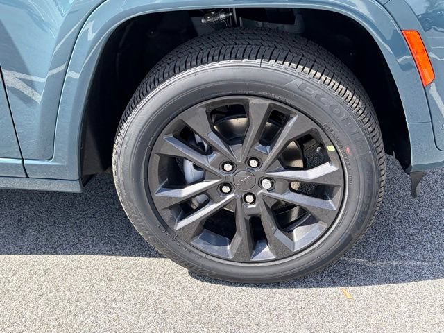 New 2026 Jeep Grand Cherokee Limited AWD/4WD image 11