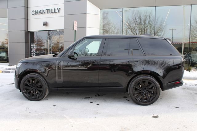New 2026 Land Rover Range Rover SE image 5