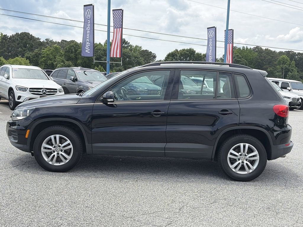 Used 2016 Volkswagen Tiguan S FWD image 2