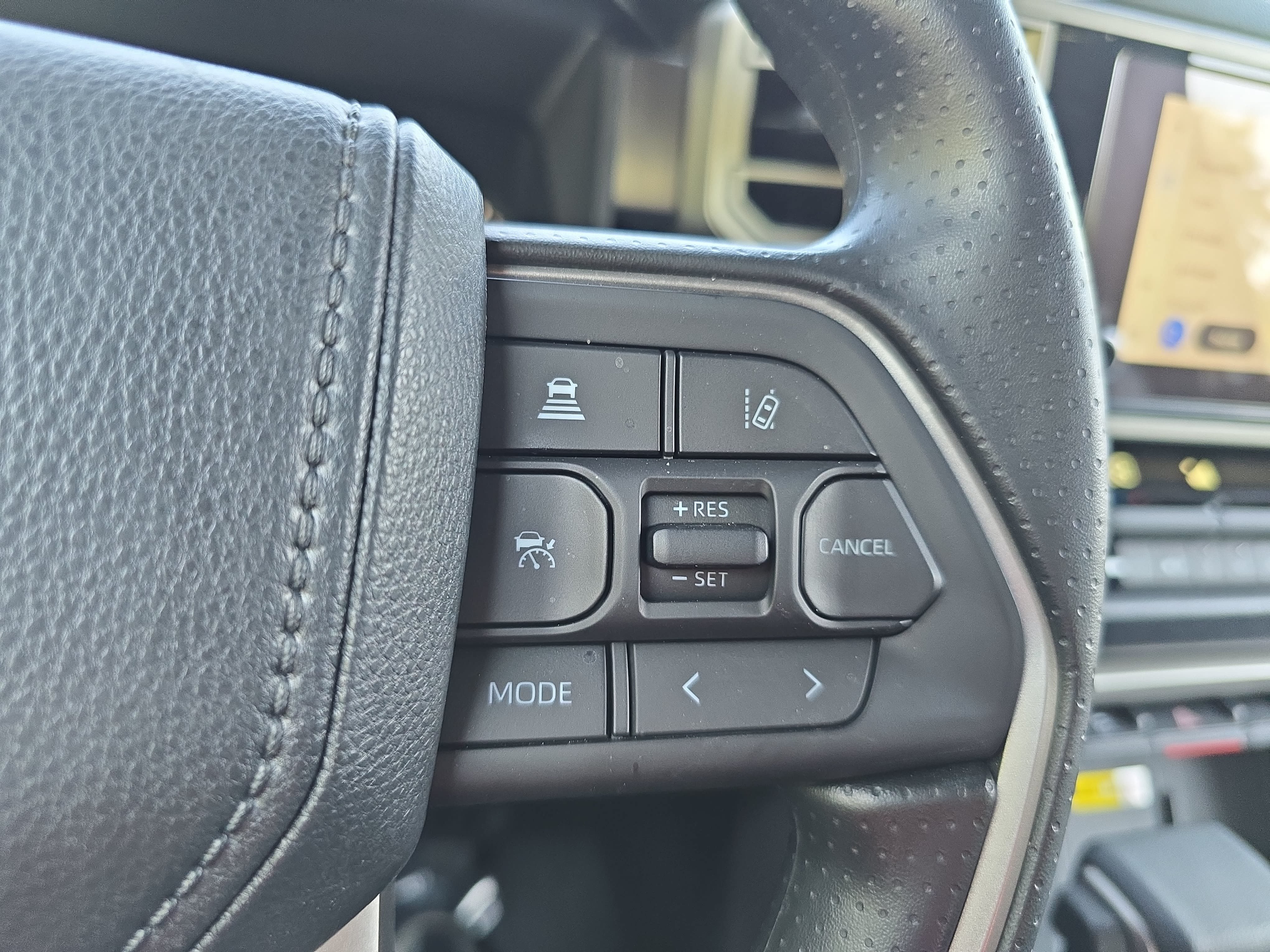Used 2025 Toyota Tundra SR5 w/ SR5 Convenience Package AWD/4WD image 17