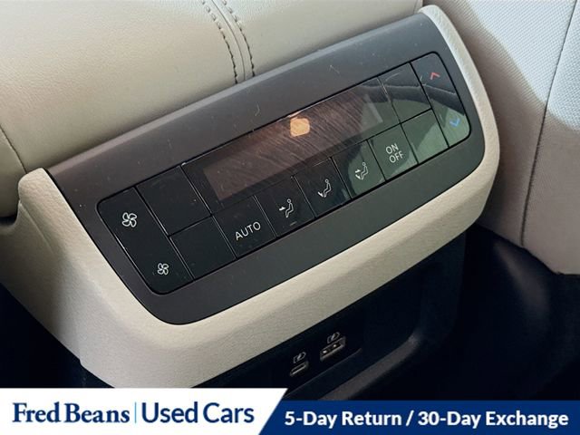 Used 2022 Nissan Pathfinder SV image 26