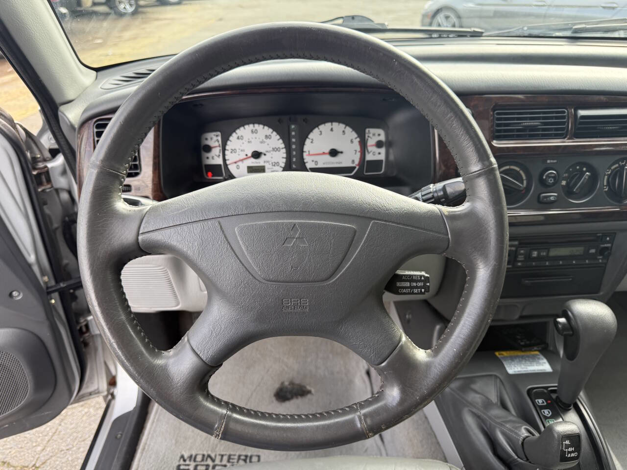 Used 2002 Mitsubishi Montero Sport Limited image 19