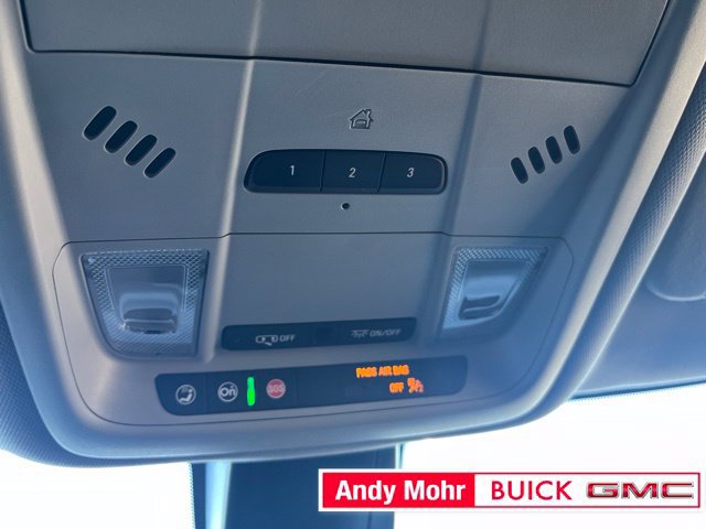 Used 2025 Chevrolet Blazer LT w/ Convenience Package FWD image 31