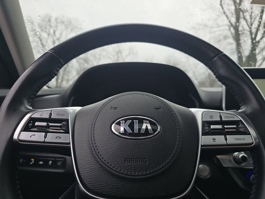 Used 2020 Kia Telluride EX w/ EX Premium Package image 27