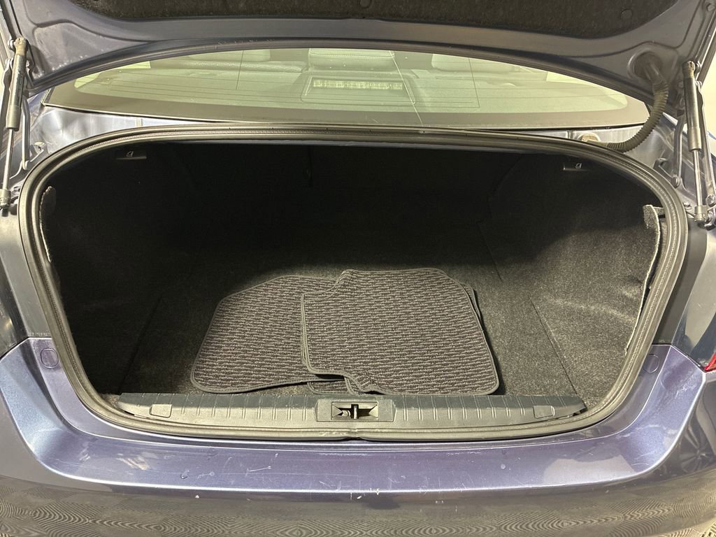 Used 2017 Subaru Legacy 2.5i Premium image 13