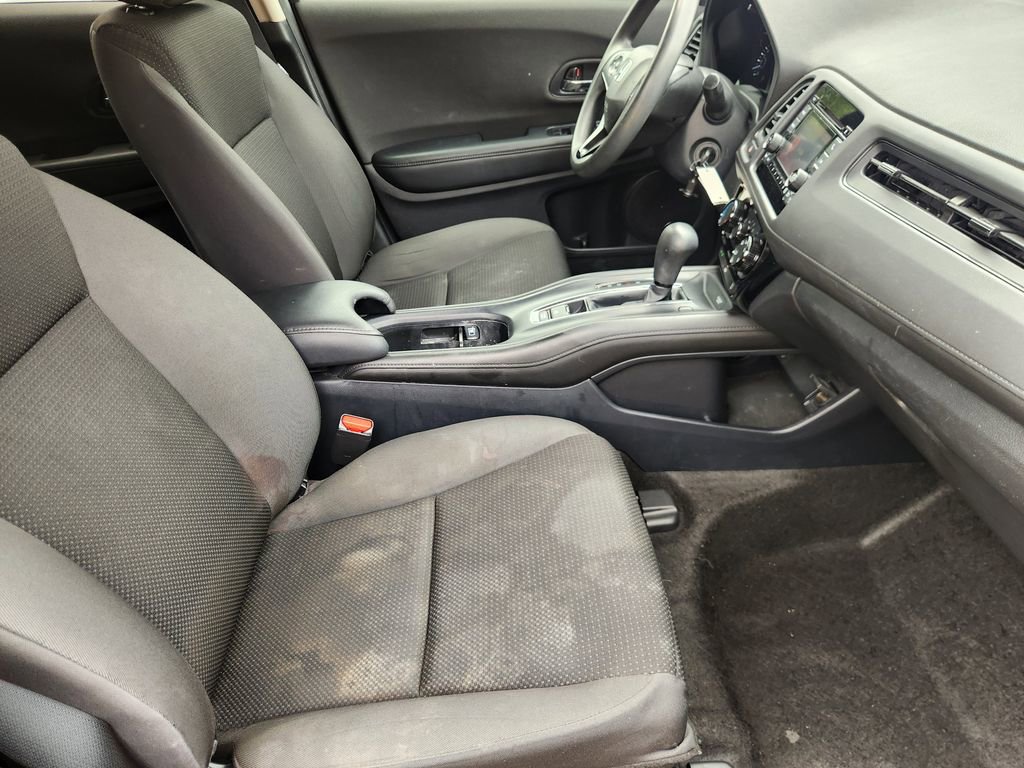 Used 2022 Honda HR-V LX image 14