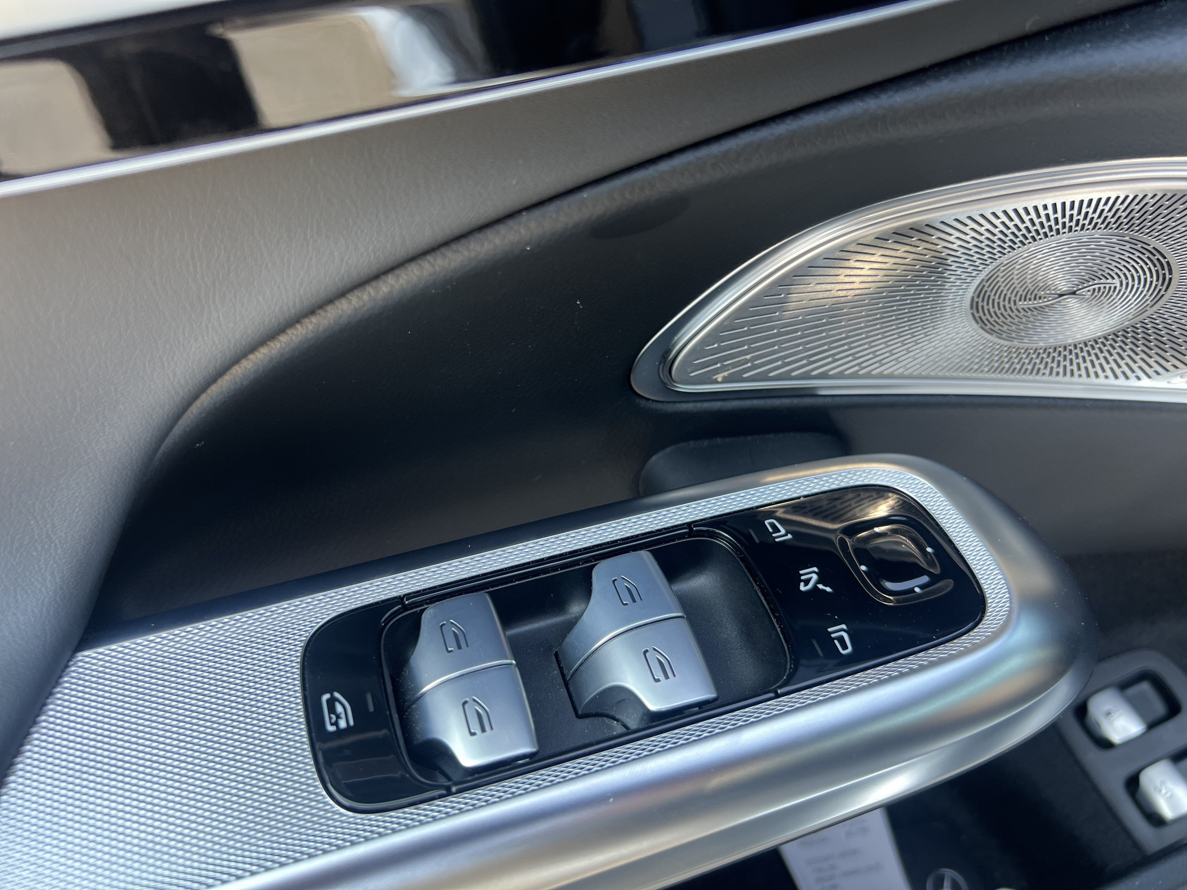 Certified 2025 Mercedes-Benz E 53 AMG e 4MATIC Sedan image 15