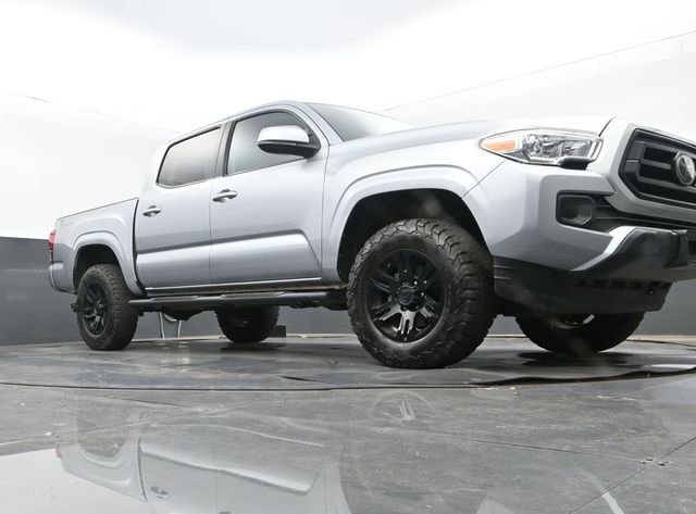 Used 2022 Toyota Tacoma SR w/ SR Convenience Package RWD image 9