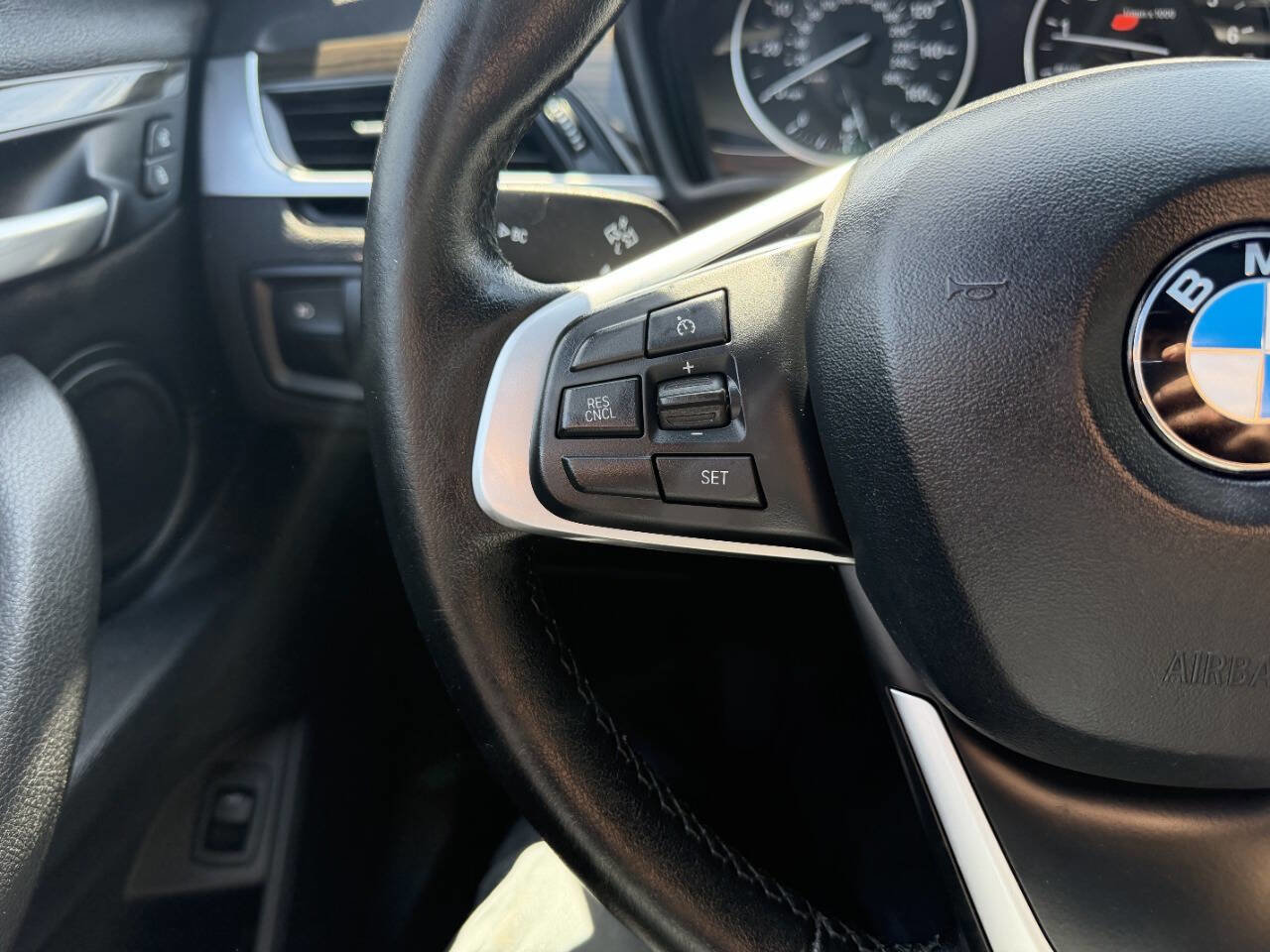 Used 2017 BMW X1 xDrive28i AWD/4WD image 31