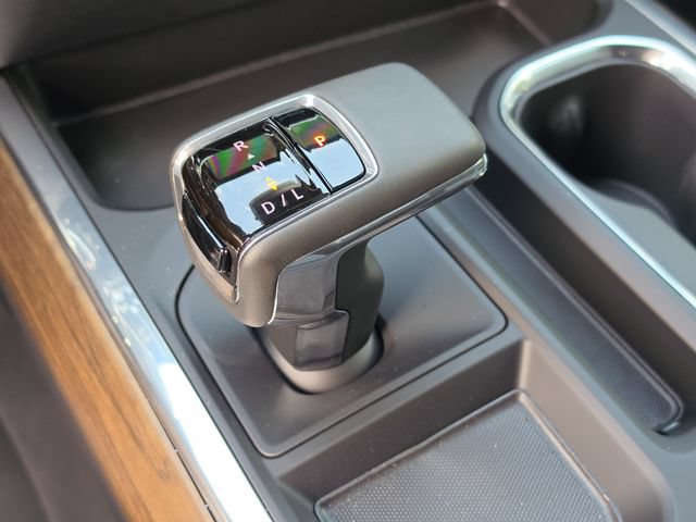 New 2026 Chevrolet Silverado 1500 High Country AWD/4WD image 32