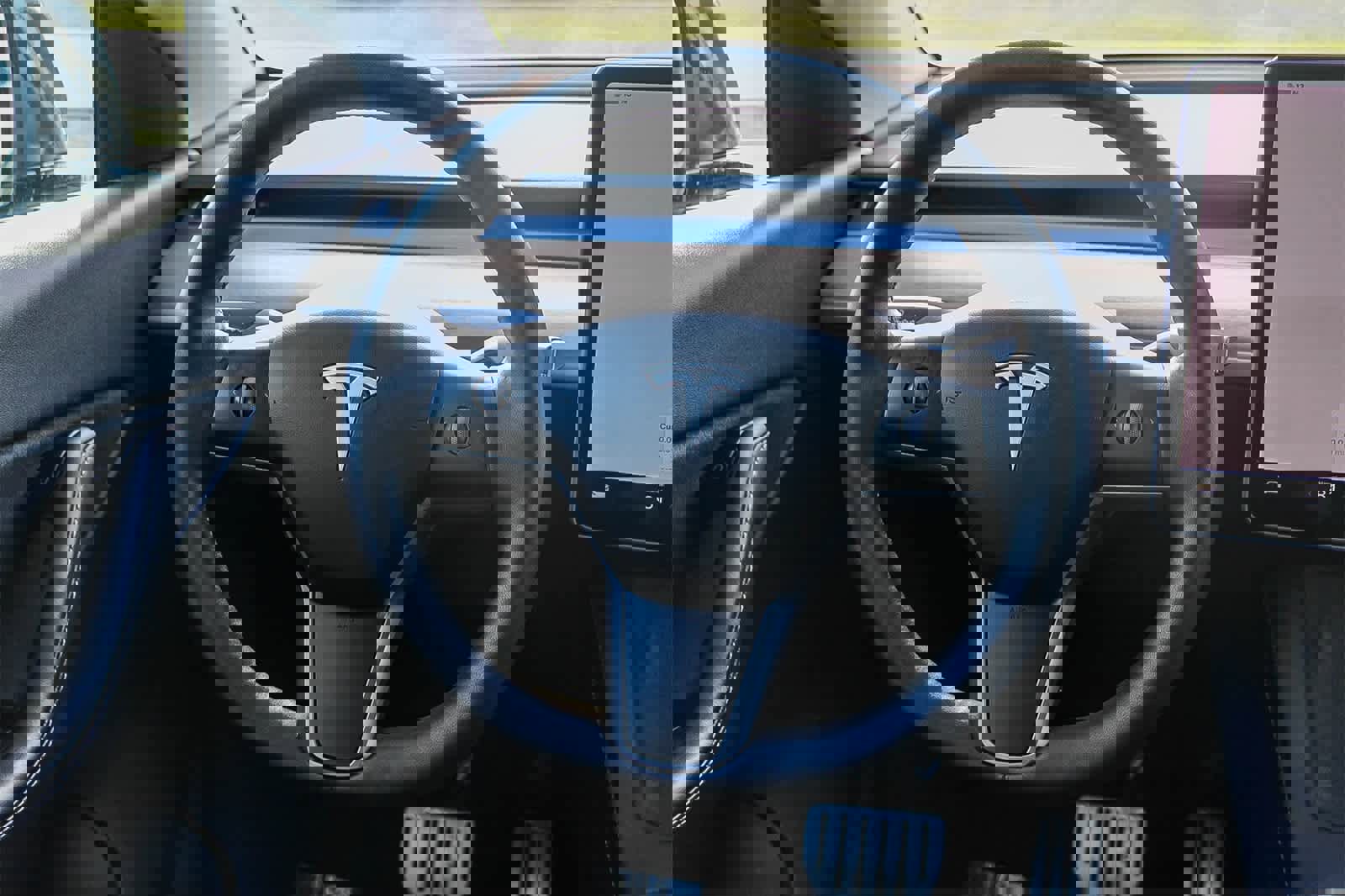 Used 2022 Tesla Model Y Performance image 14