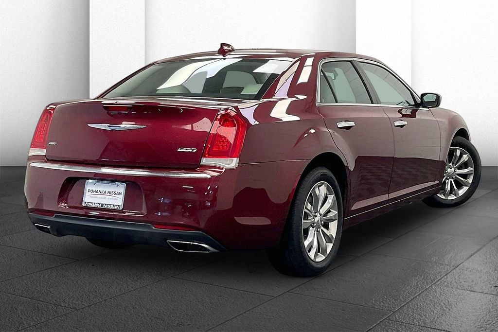 Used 2018 Chrysler 300 Limited w/ Light Group image 12