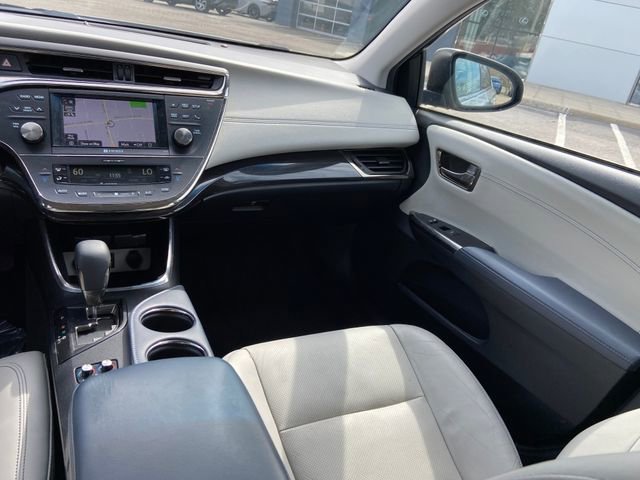 Used 2014 Toyota Avalon Limited FWD image 14