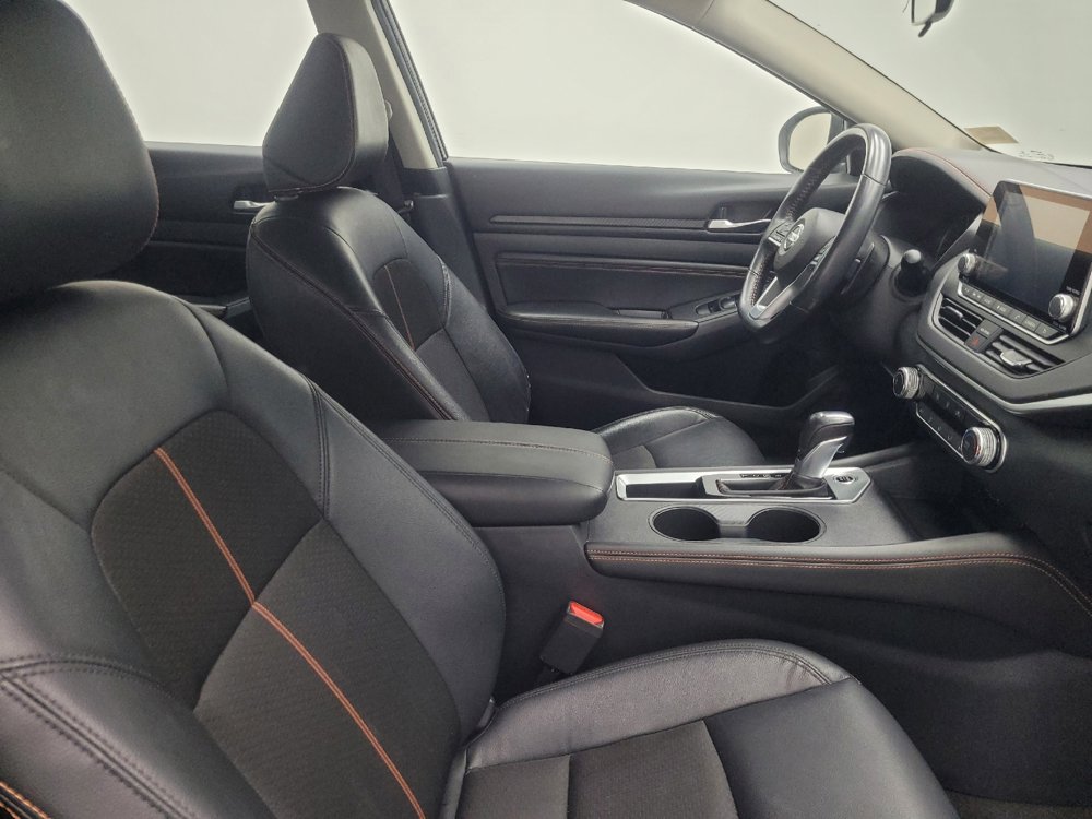 Used 2022 Nissan Altima 2.5 SR image 21